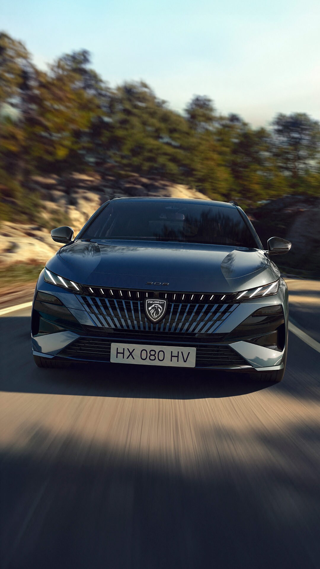 Nowy PEUGEOT 308 SW – widok z przodu